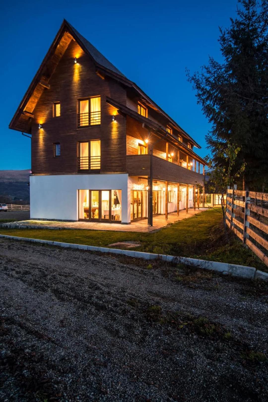 Soare-N Maramures Budeşti Esterno foto