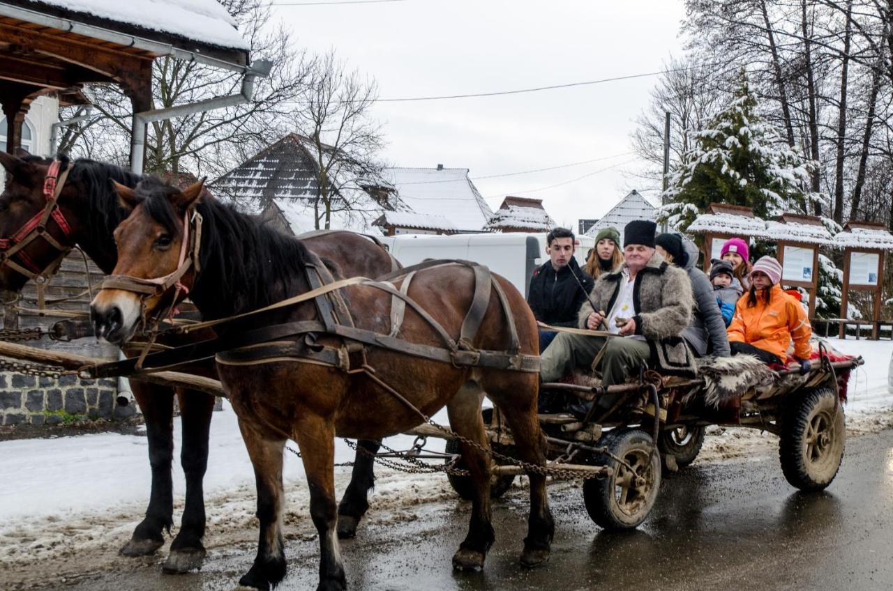 Soare-N Maramures Budeşti Esterno foto