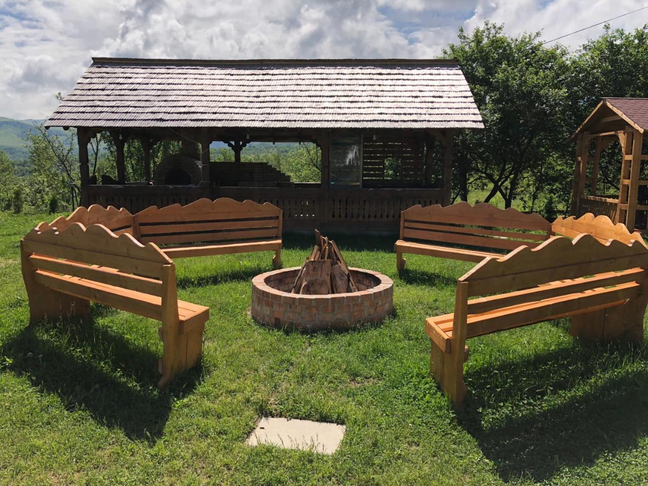 Soare-N Maramures Budeşti Esterno foto
